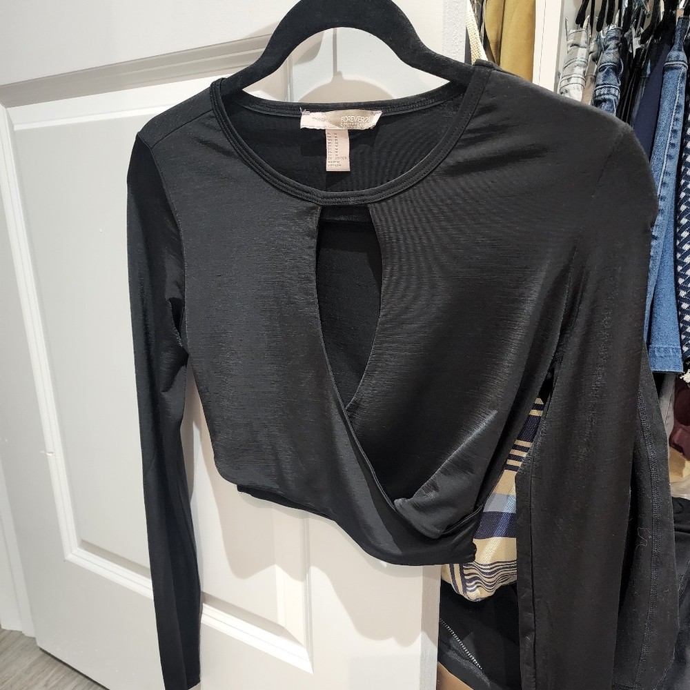 Crop top